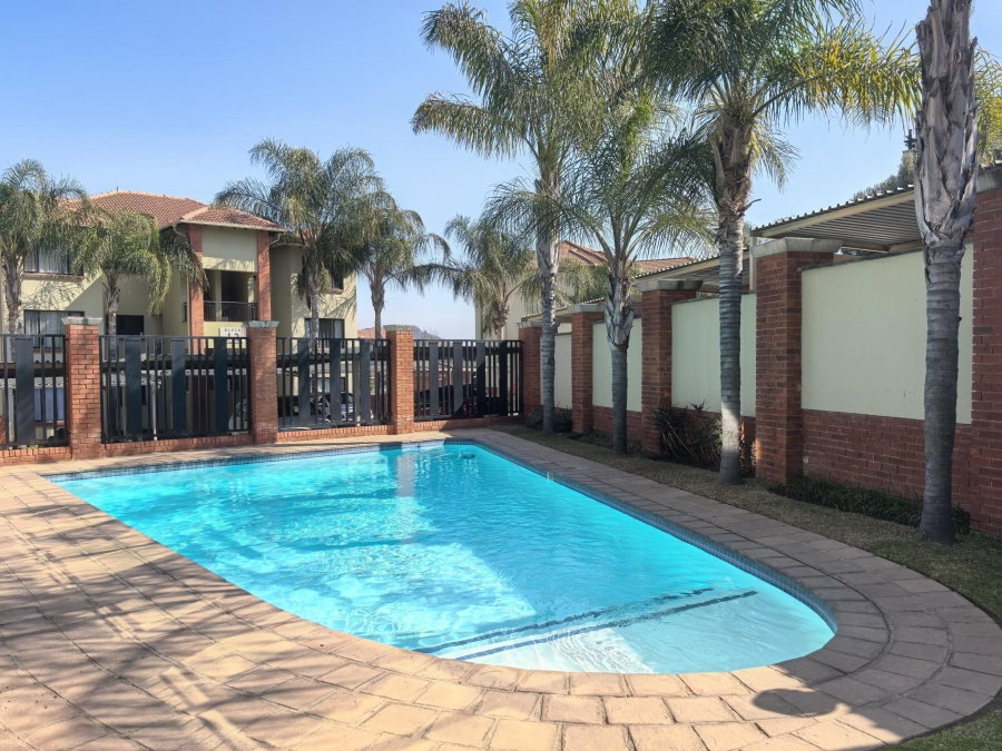 2 Bedroom Property for Sale in Sunninghill Gauteng
