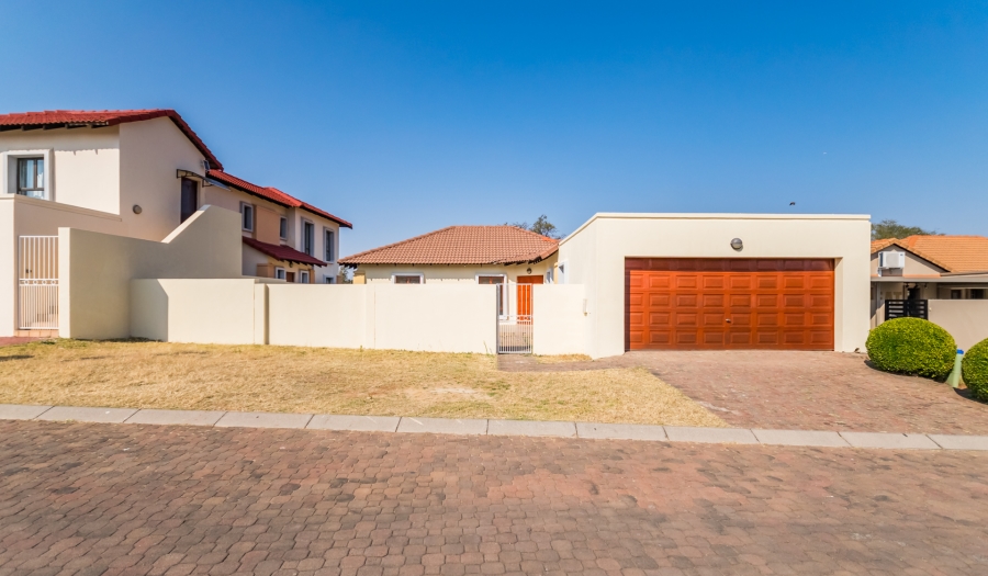 3 Bedroom Property for Sale in Kyalami Hills Gauteng