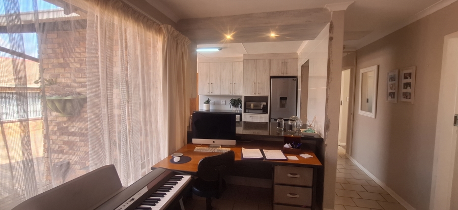 3 Bedroom Property for Sale in Rant En Dal Gauteng