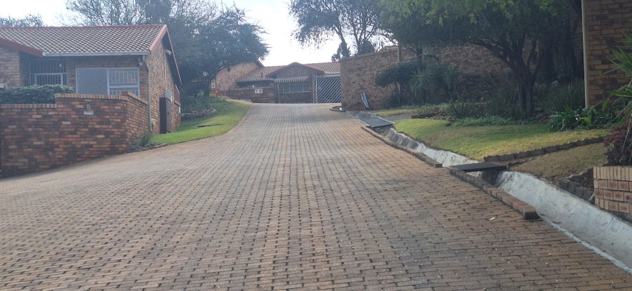 3 Bedroom Property for Sale in Rant En Dal Gauteng