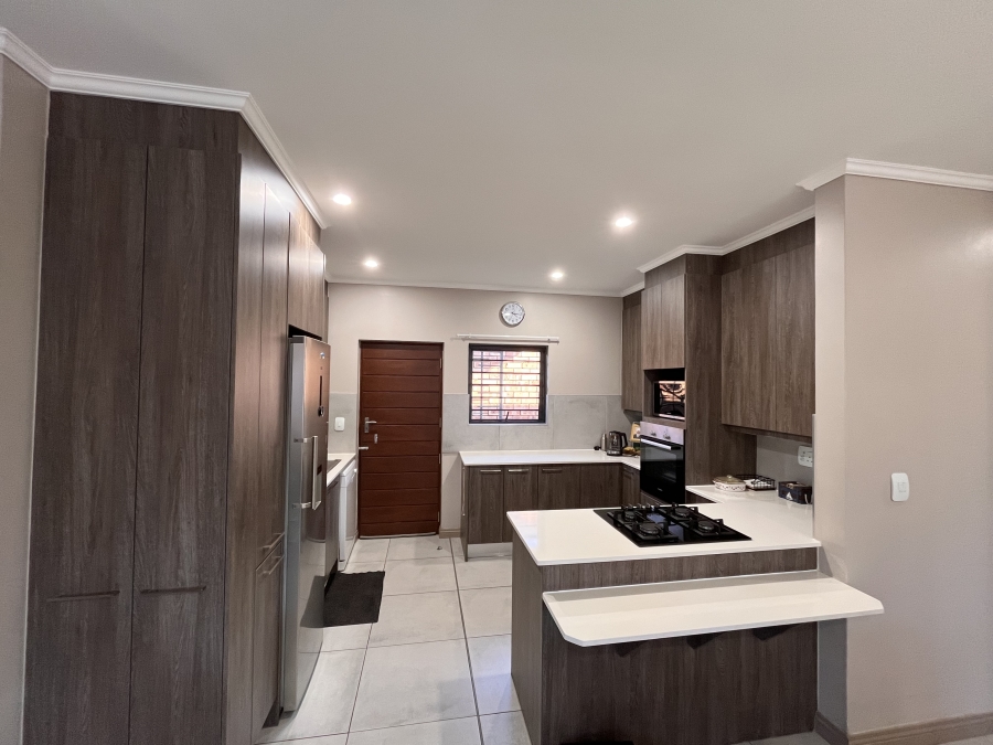 2 Bedroom Property for Sale in North Riding AH Gauteng