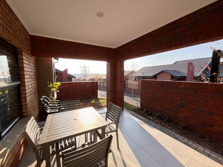 2 Bedroom Property for Sale in North Riding AH Gauteng