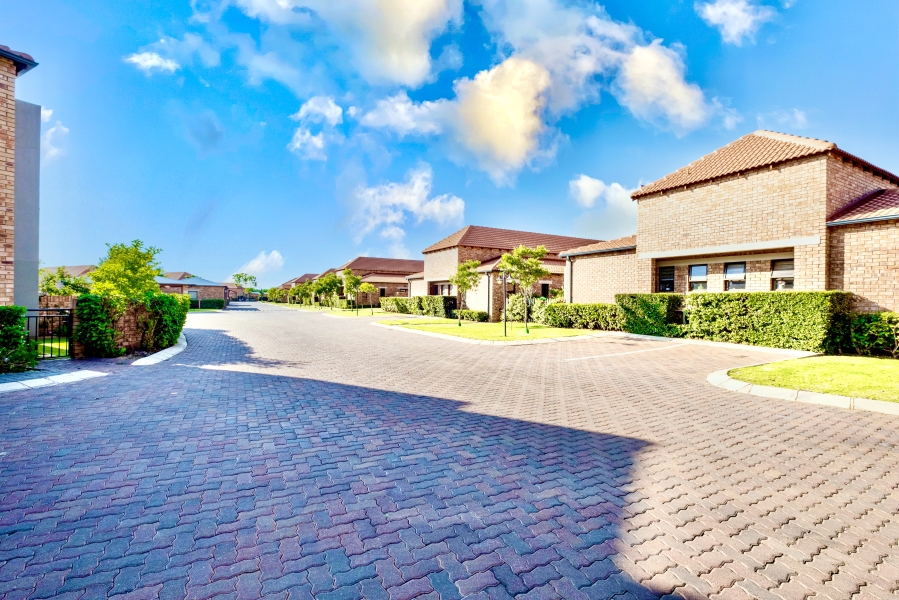 3 Bedroom Property for Sale in Equestria Gauteng
