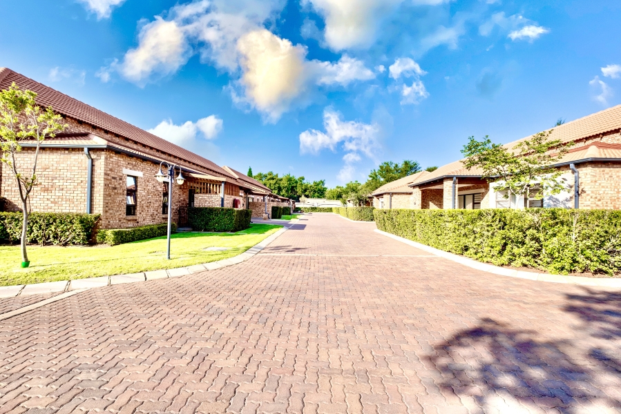 3 Bedroom Property for Sale in Equestria Gauteng