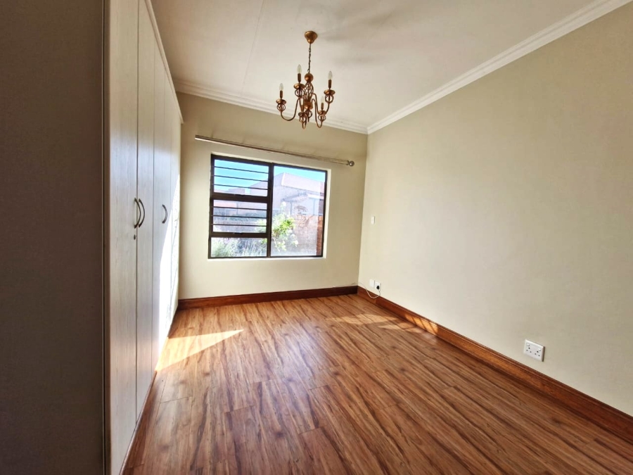 3 Bedroom Property for Sale in Equestria Gauteng