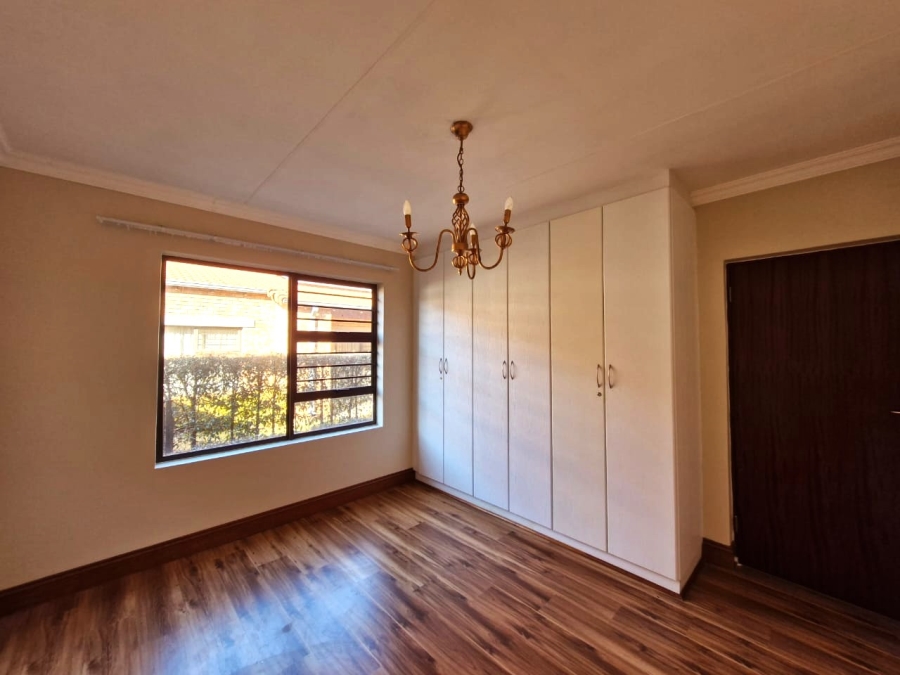 3 Bedroom Property for Sale in Equestria Gauteng