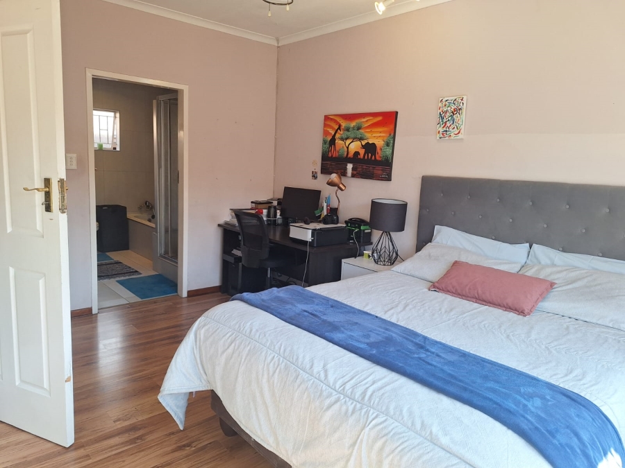 To Let 3 Bedroom Property for Rent in Norkem Park Gauteng