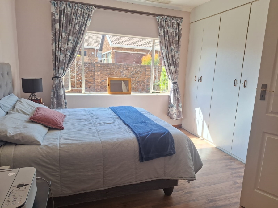 To Let 3 Bedroom Property for Rent in Norkem Park Gauteng