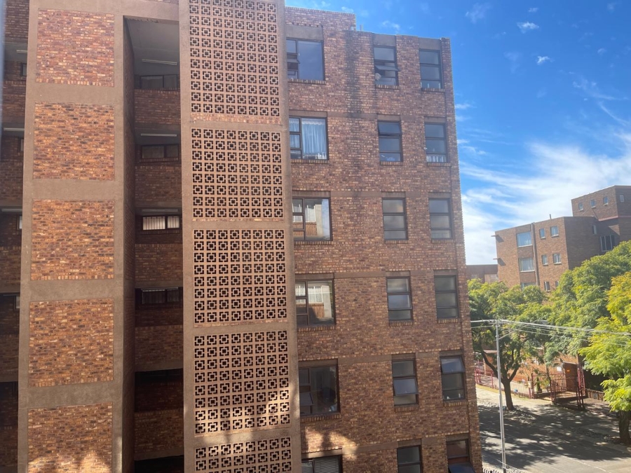 3 Bedroom Property for Sale in Sunnyside Gauteng