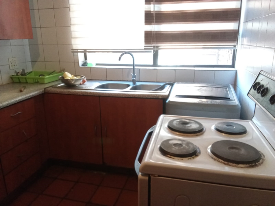 3 Bedroom Property for Sale in Sunnyside Gauteng