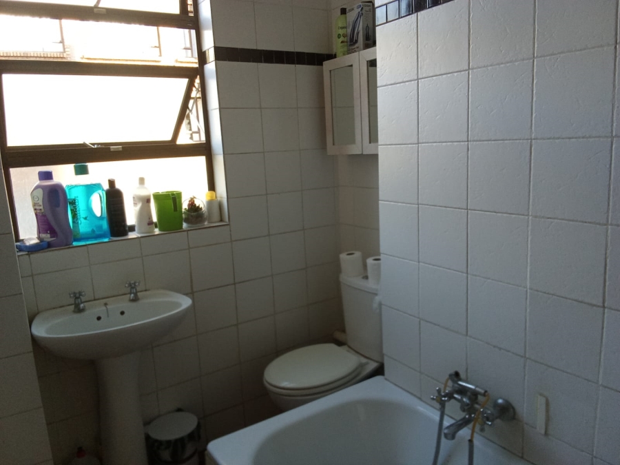 3 Bedroom Property for Sale in Sunnyside Gauteng