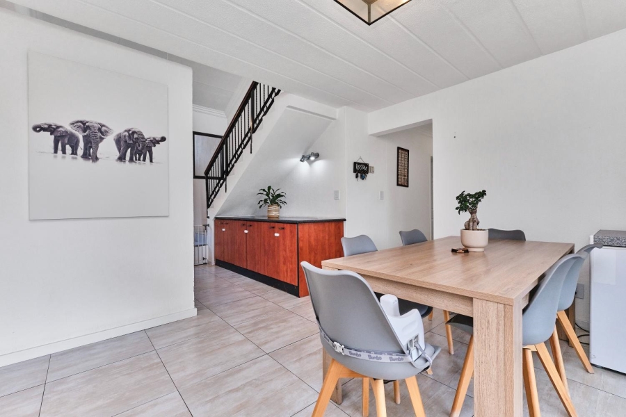 3 Bedroom Property for Sale in Barbeque Downs Gauteng