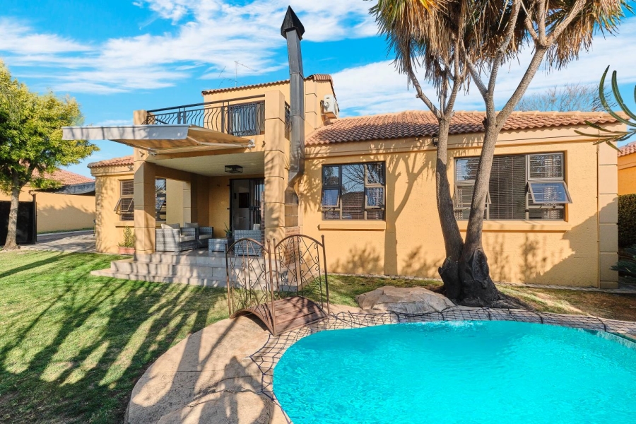 3 Bedroom Property for Sale in Barbeque Downs Gauteng