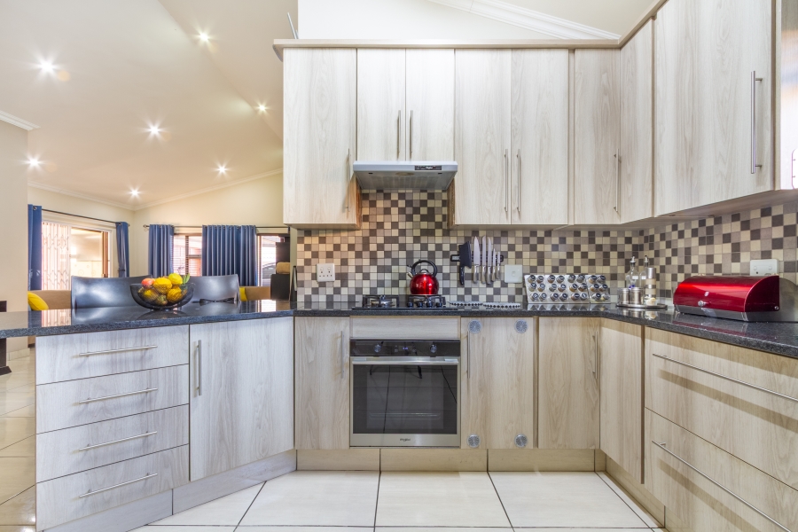 4 Bedroom Property for Sale in Equestria Gauteng