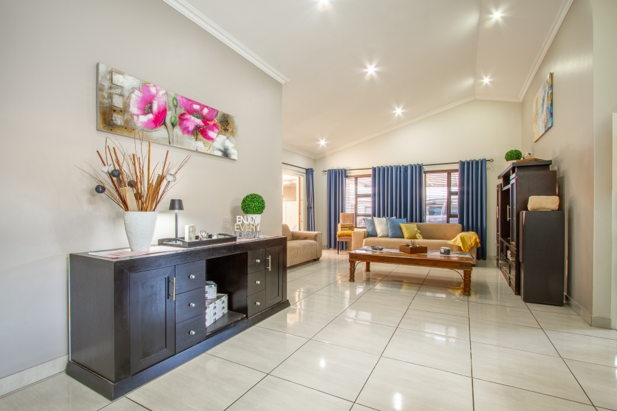 4 Bedroom Property for Sale in Equestria Gauteng