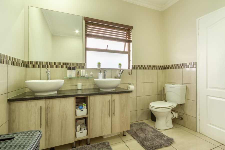 4 Bedroom Property for Sale in Equestria Gauteng