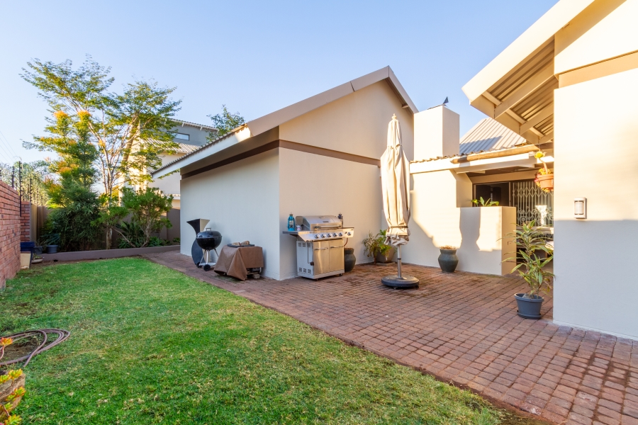4 Bedroom Property for Sale in Equestria Gauteng
