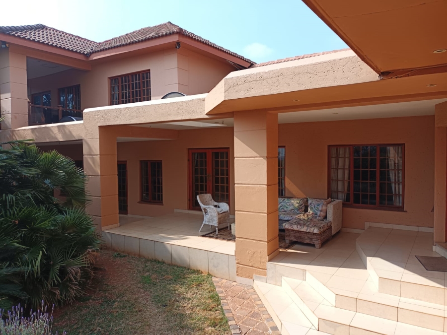 8 Bedroom Property for Sale in Northcliff Gauteng