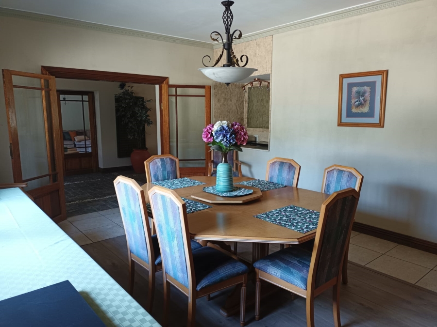8 Bedroom Property for Sale in Northcliff Gauteng