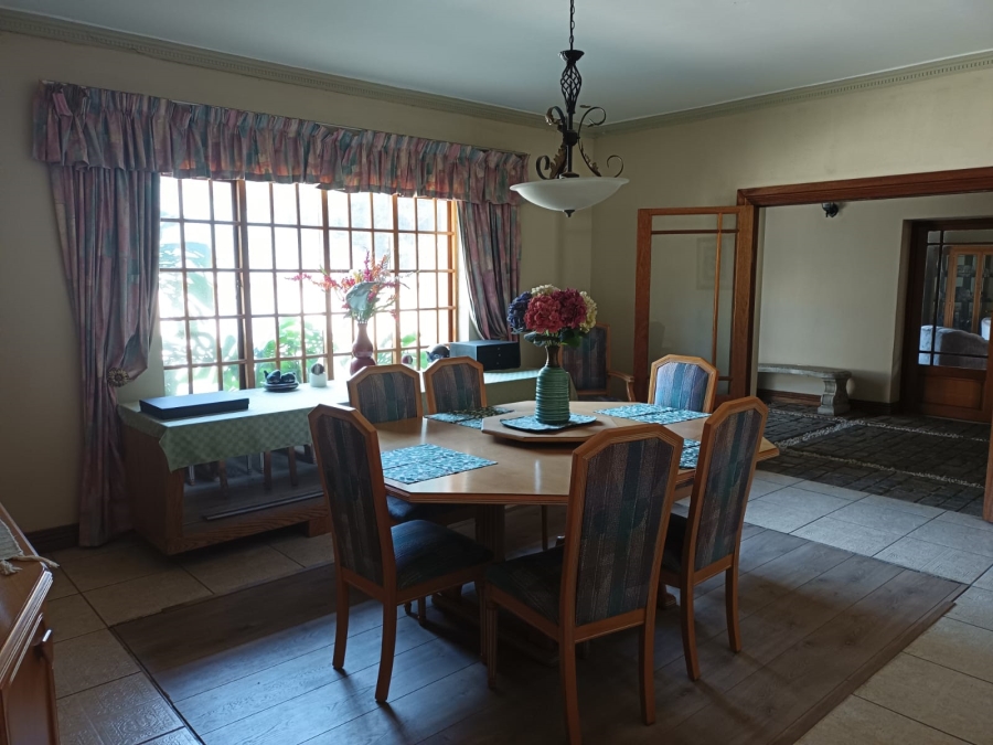 8 Bedroom Property for Sale in Northcliff Gauteng