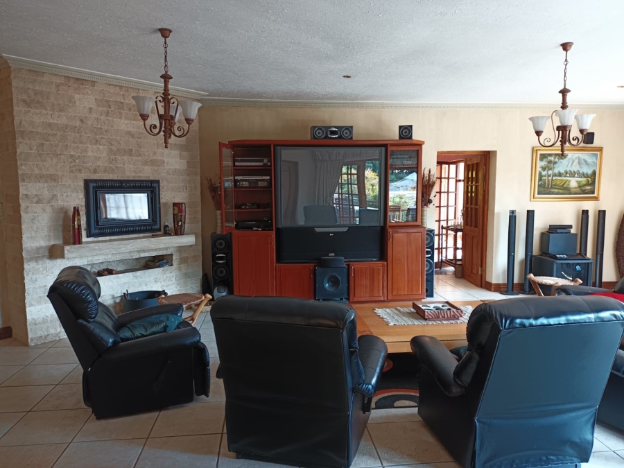 8 Bedroom Property for Sale in Northcliff Gauteng