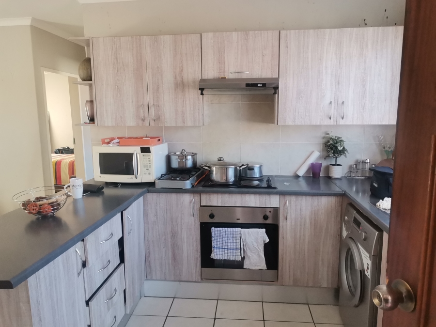 2 Bedroom Property for Sale in Cloverdene Gauteng