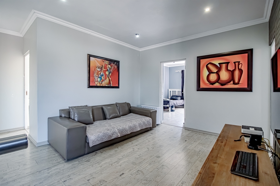 4 Bedroom Property for Sale in Amberfield Gauteng