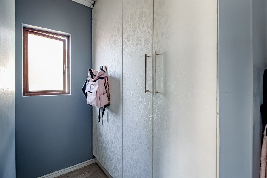 4 Bedroom Property for Sale in Amberfield Gauteng
