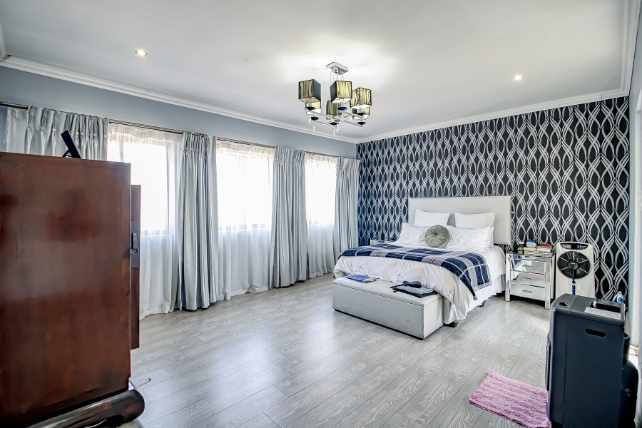 4 Bedroom Property for Sale in Amberfield Gauteng