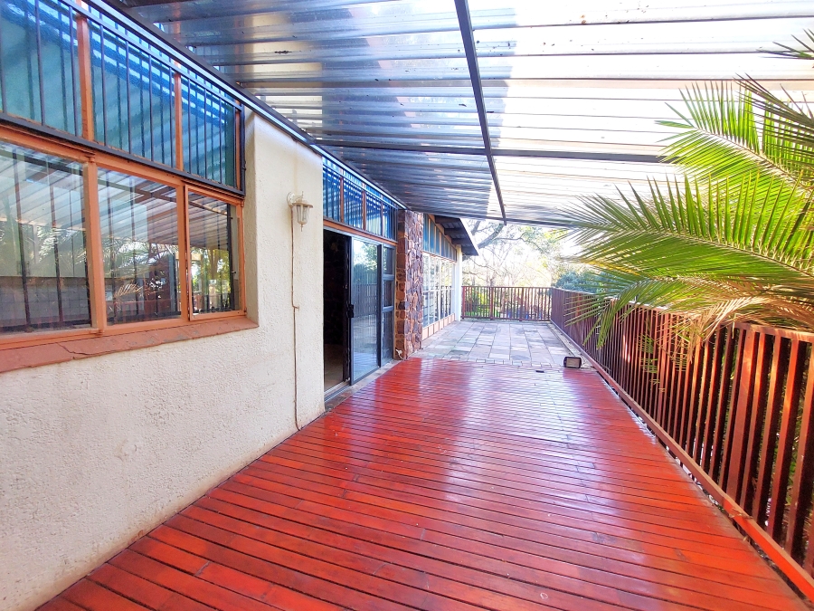 3 Bedroom Property for Sale in Lukasrand Gauteng