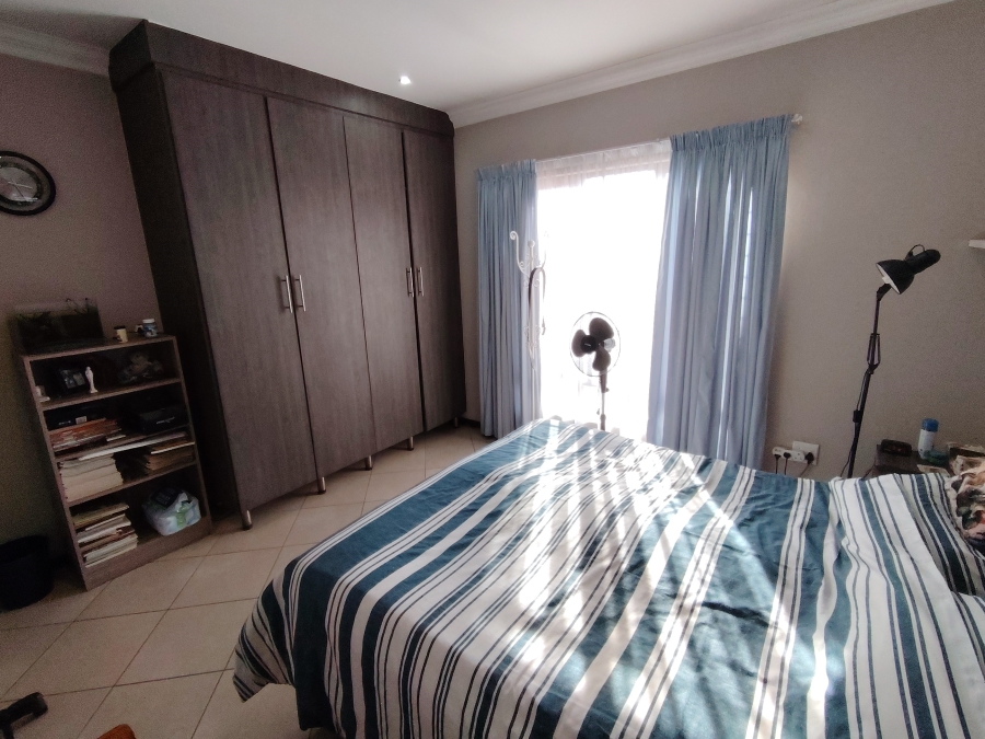 3 Bedroom Property for Sale in Monavoni Gauteng
