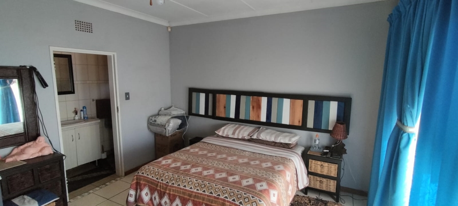 6 Bedroom Property for Sale in Bootha A H Gauteng