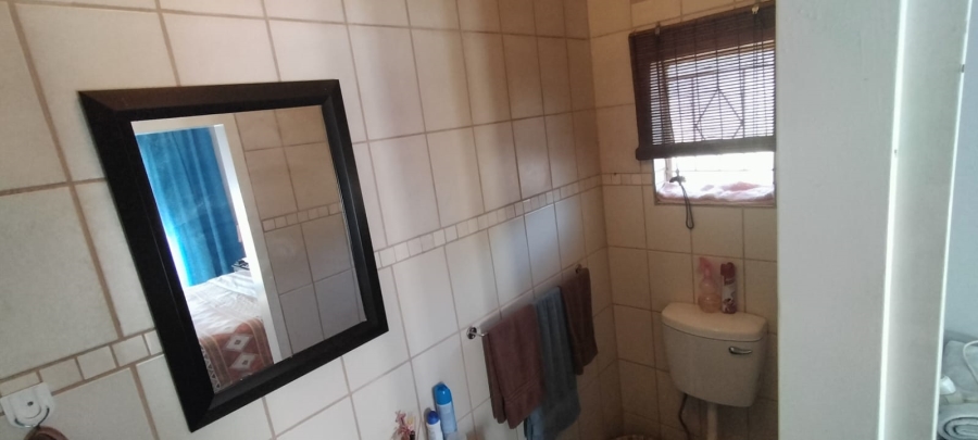 6 Bedroom Property for Sale in Bootha A H Gauteng