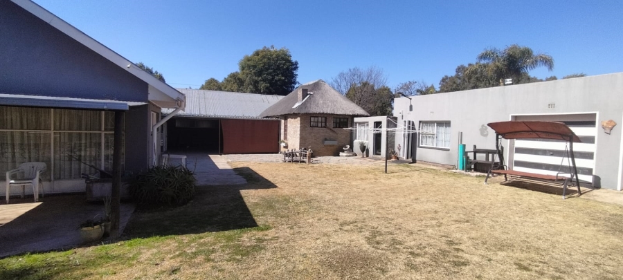 6 Bedroom Property for Sale in Bootha A H Gauteng