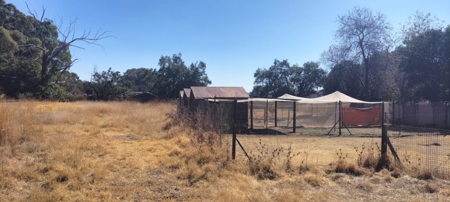 6 Bedroom Property for Sale in Bootha A H Gauteng