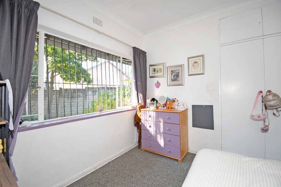 3 Bedroom Property for Sale in Fontainebleau Gauteng