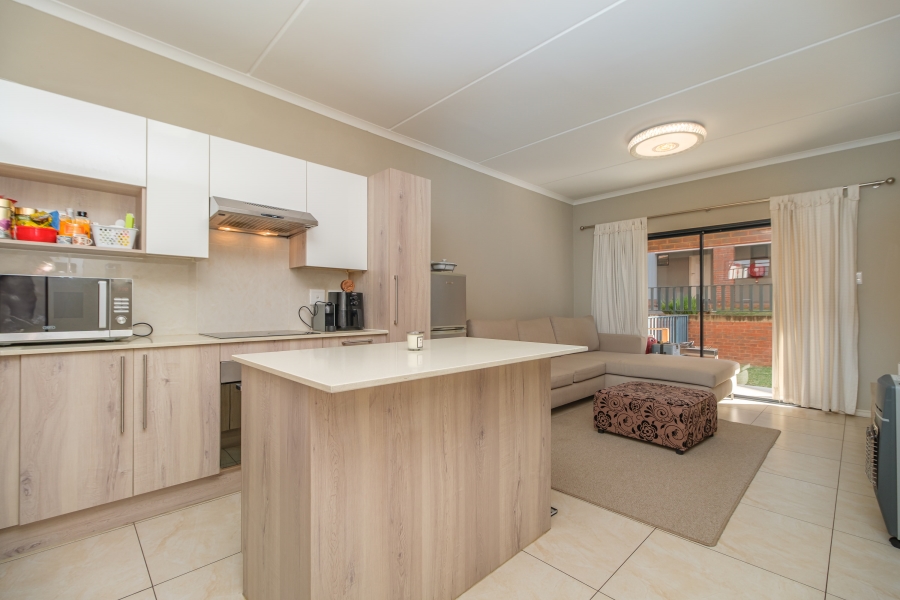 1 Bedroom Property for Sale in North Riding Gauteng