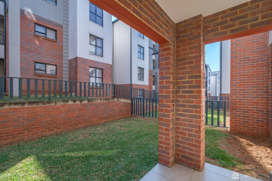 1 Bedroom Property for Sale in North Riding Gauteng