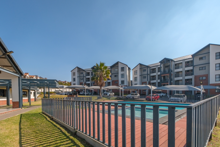 1 Bedroom Property for Sale in North Riding Gauteng