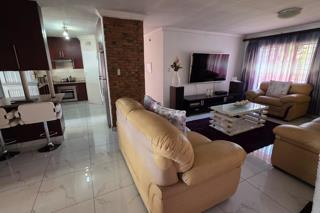 7 Bedroom Property for Sale in Doornpoort Gauteng