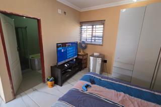 7 Bedroom Property for Sale in Doornpoort Gauteng