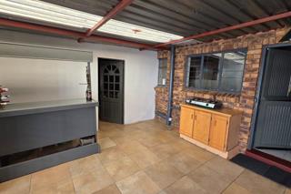 7 Bedroom Property for Sale in Doornpoort Gauteng