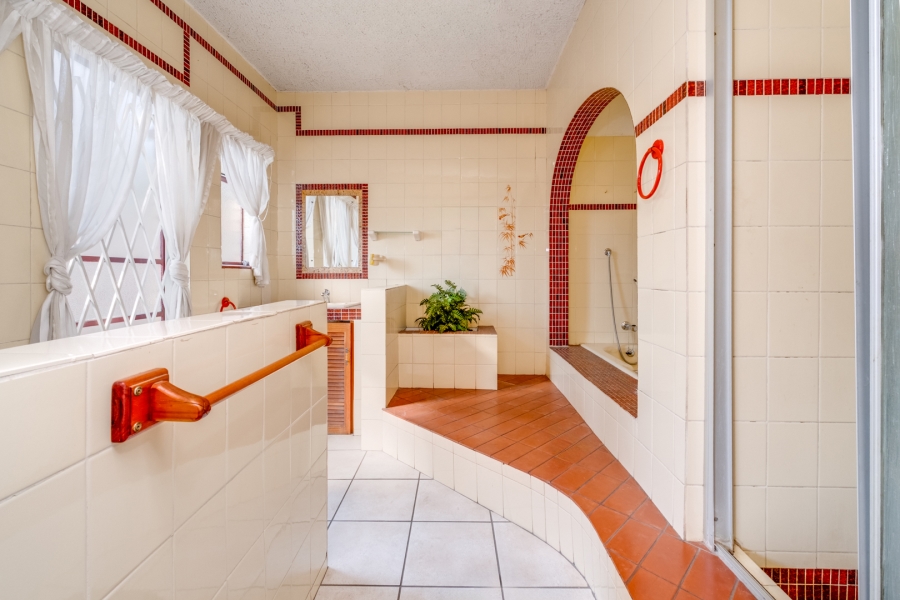 3 Bedroom Property for Sale in Sunninghill Gauteng