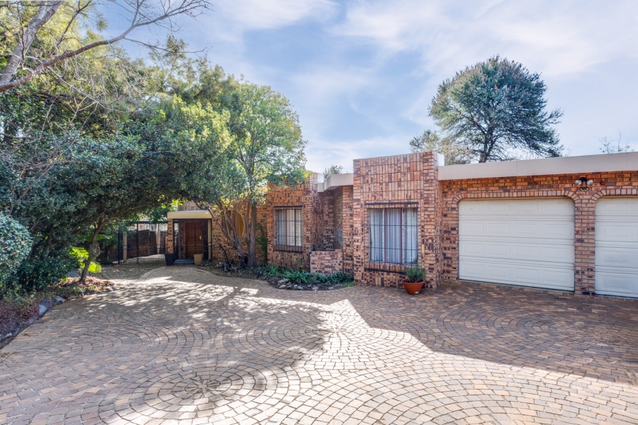 3 Bedroom Property for Sale in Sunninghill Gauteng