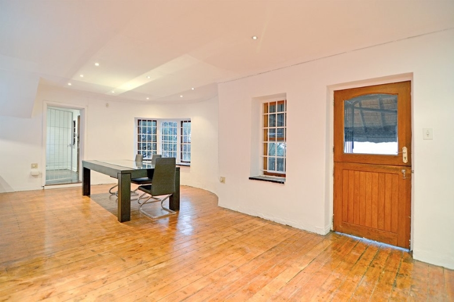 3 Bedroom Property for Sale in Mountain View Gauteng