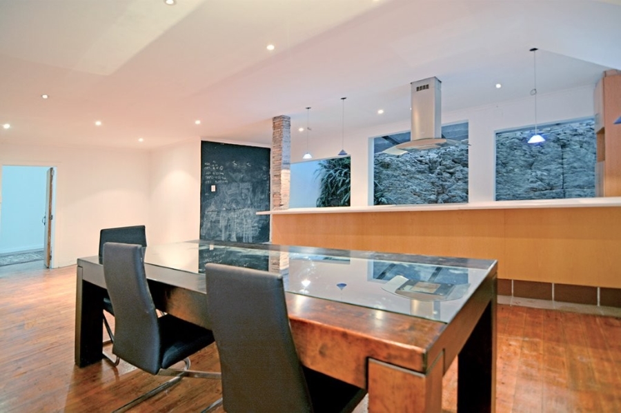 3 Bedroom Property for Sale in Mountain View Gauteng
