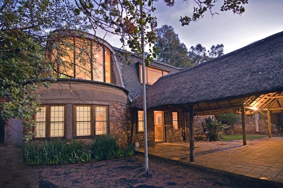 3 Bedroom Property for Sale in Mountain View Gauteng