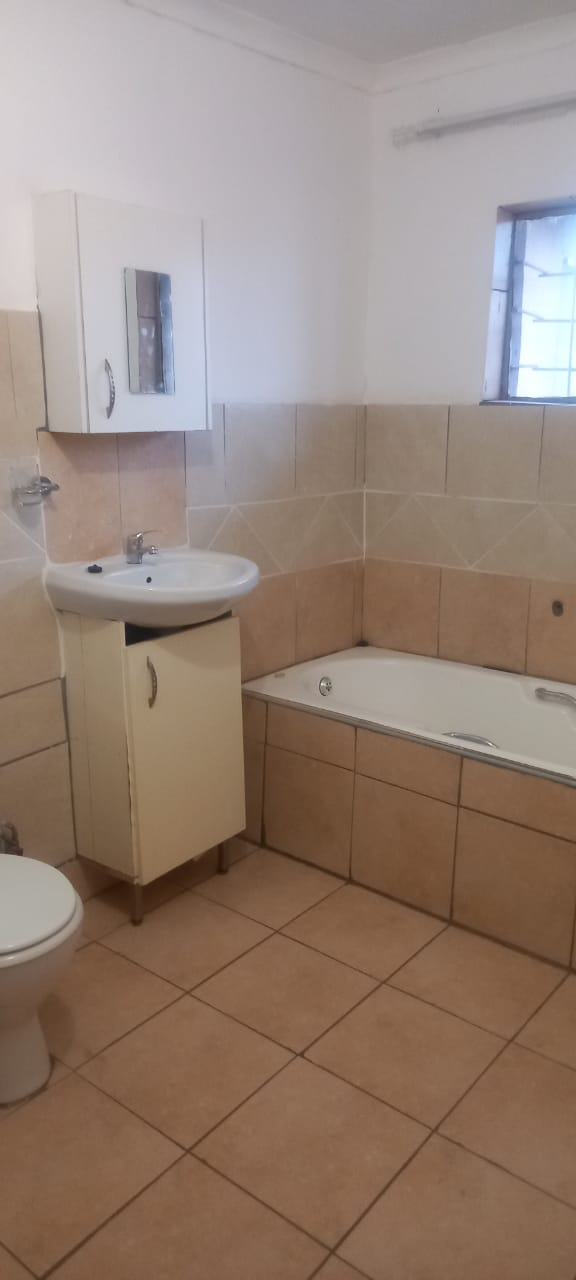 To Let 1 Bedroom Property for Rent in Kibler Park Gauteng