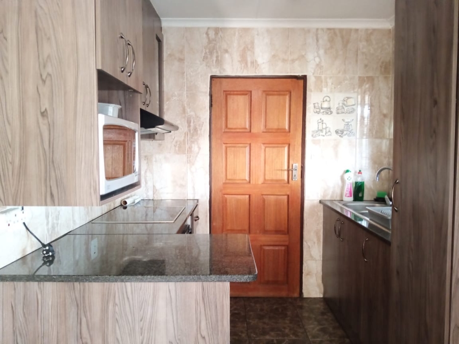3 Bedroom Property for Sale in Elandspoort Gauteng