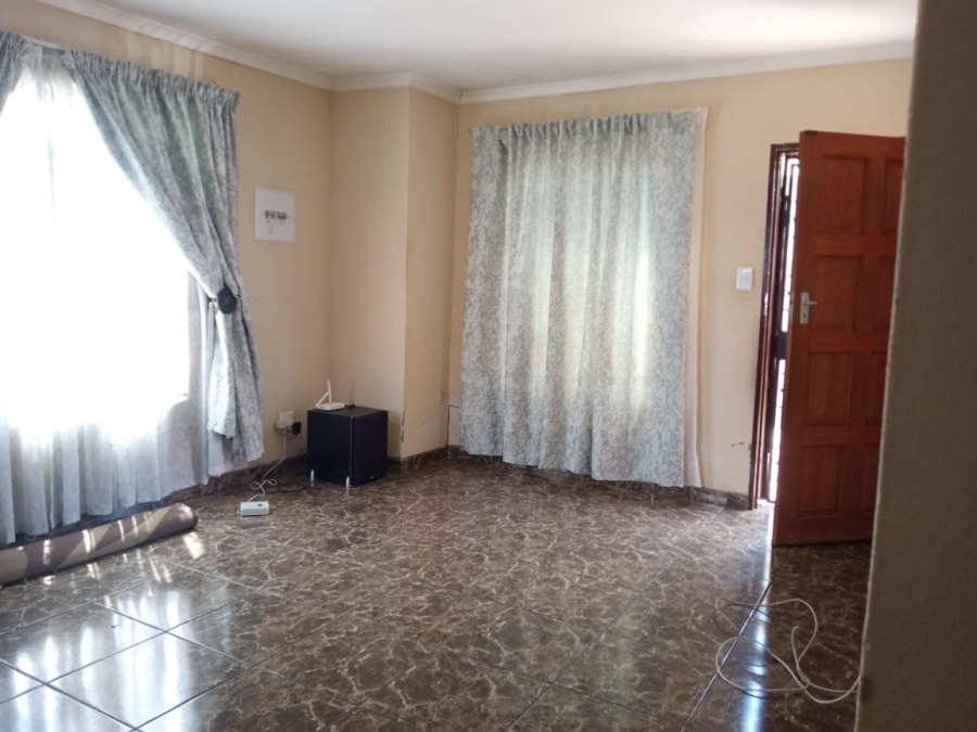 3 Bedroom Property for Sale in Elandspoort Gauteng